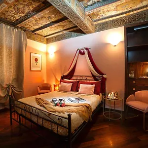 House Of Magic - Due Torri Apartment Bologna